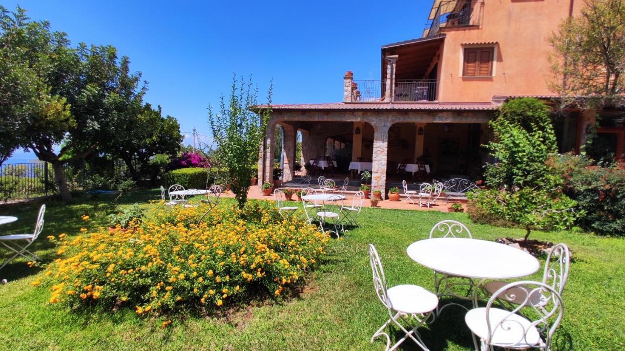 Hotel Relais Pian Delle Starze มารีนาดีกาเมโรตา ภายนอก รูปภาพ