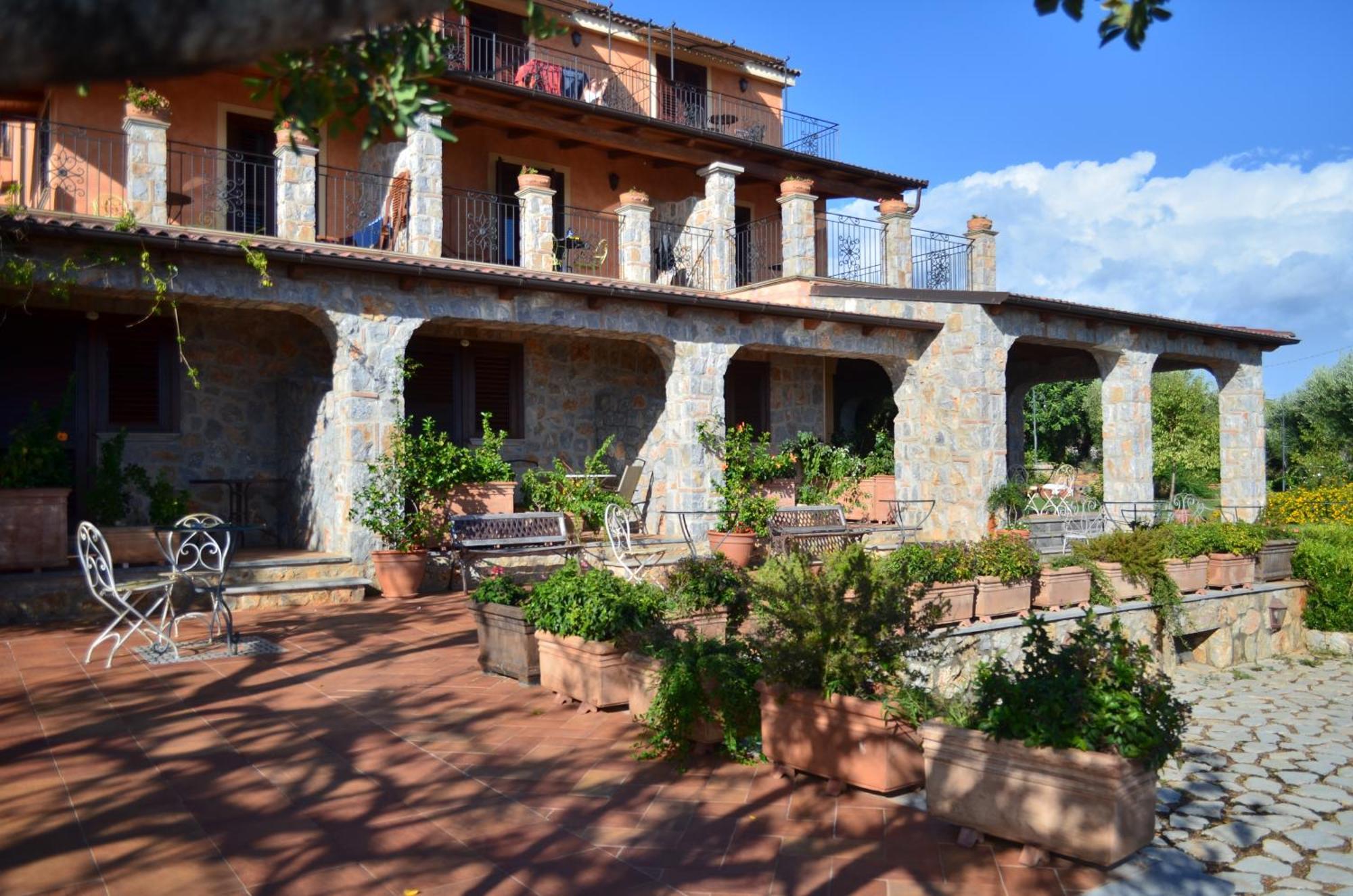 Hotel Relais Pian Delle Starze มารีนาดีกาเมโรตา ภายนอก รูปภาพ