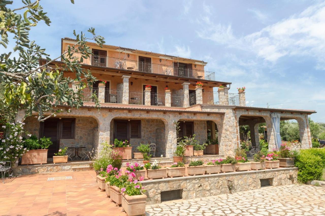Hotel Relais Pian Delle Starze มารีนาดีกาเมโรตา ภายนอก รูปภาพ