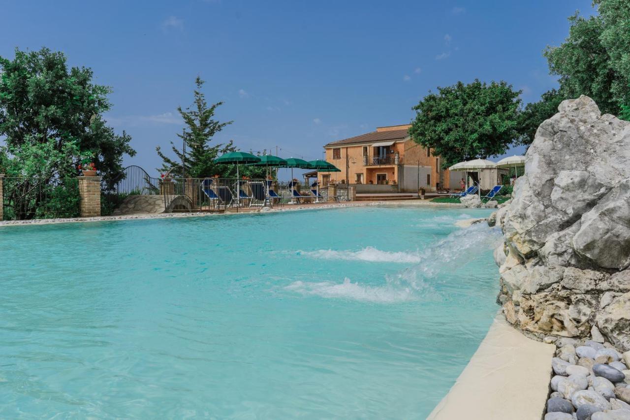 Hotel Relais Pian Delle Starze มารีนาดีกาเมโรตา ภายนอก รูปภาพ