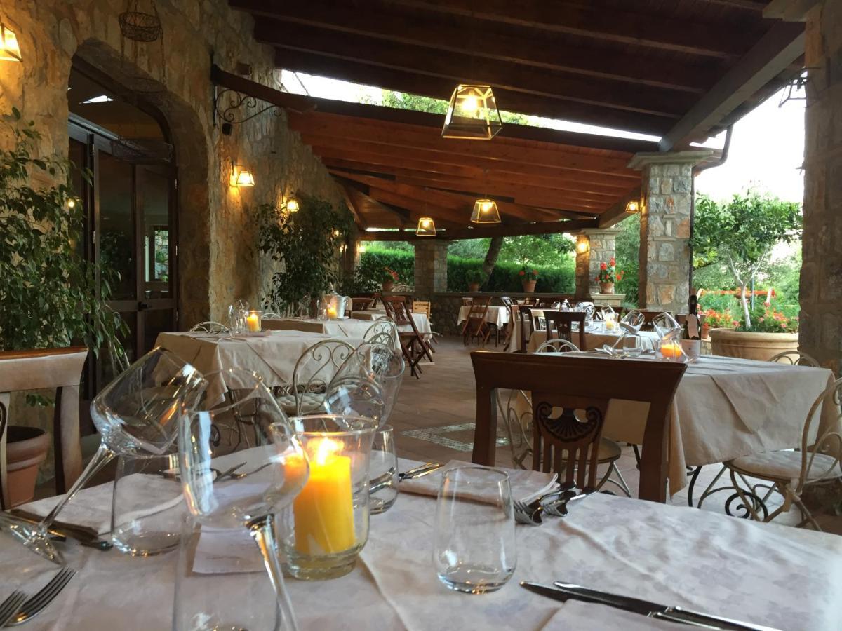 Hotel Relais Pian Delle Starze มารีนาดีกาเมโรตา ภายนอก รูปภาพ