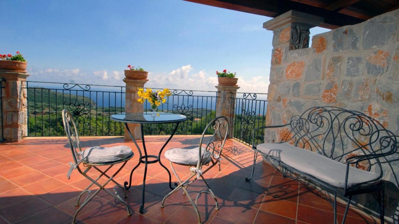 Hotel Relais Pian Delle Starze มารีนาดีกาเมโรตา ภายนอก รูปภาพ