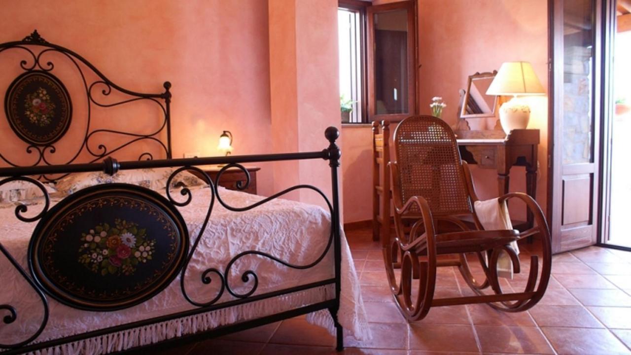Hotel Relais Pian Delle Starze มารีนาดีกาเมโรตา ภายนอก รูปภาพ